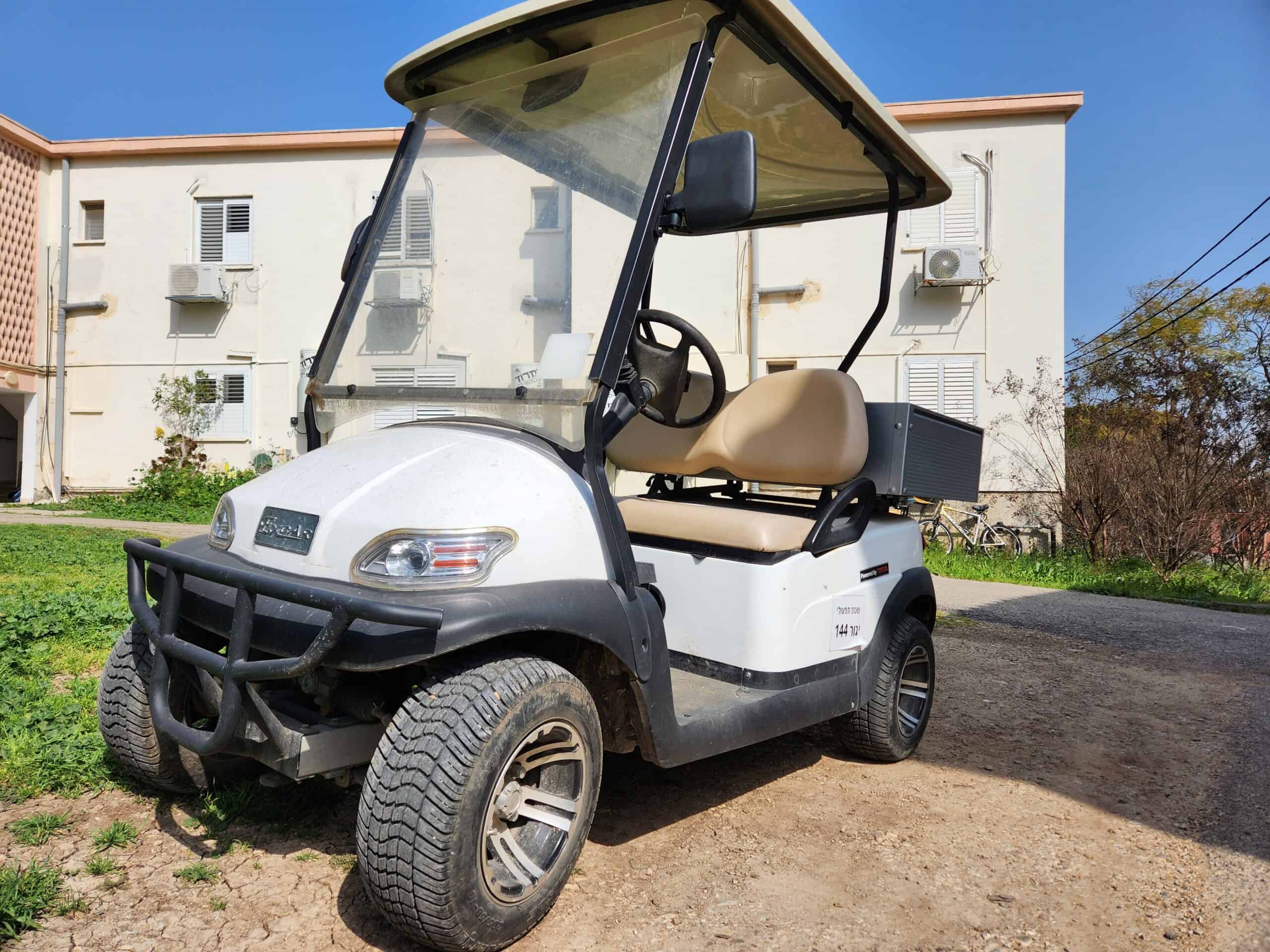 רכבים תפעוליים לעסקים - איך הם יכולים לשפר את היעילות במקום העבודה