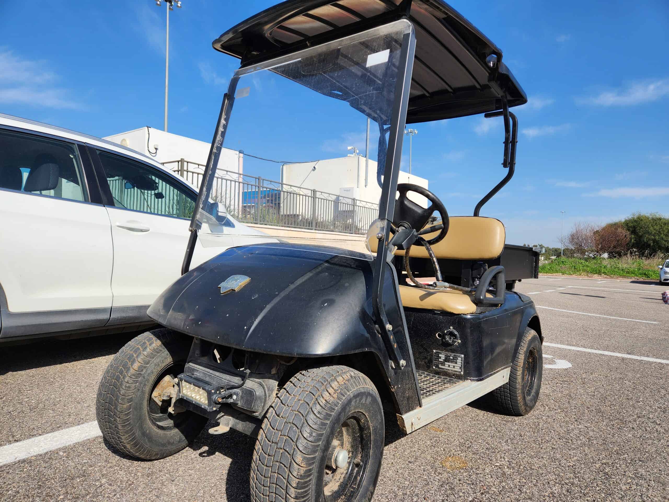 מרשל עם ארגז אחורי במצב טוב