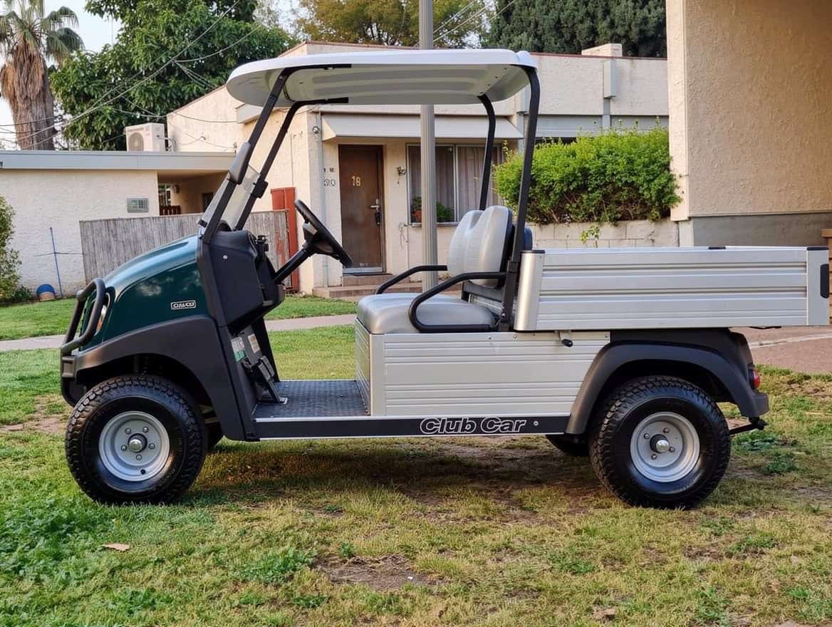 CLUB CAR מוגבה עם גלגלי שטח במצב טוב 2017 ברחובות